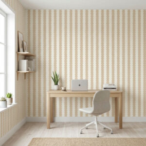 טפט פסים גליים בגוון בז' חול ושמנת