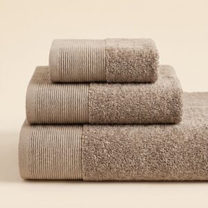 מגבת HYGGE בז' חם stack