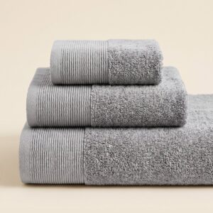 מגבת HYGGE אפור בהיר stack